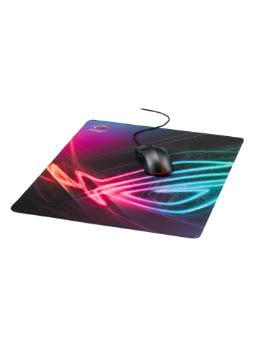 Голяма, вертикална геймърска подложка за мишка Asus ROG Strix Edge с оптимизирана за игри повърхност, пълноцветни зашити ръбо